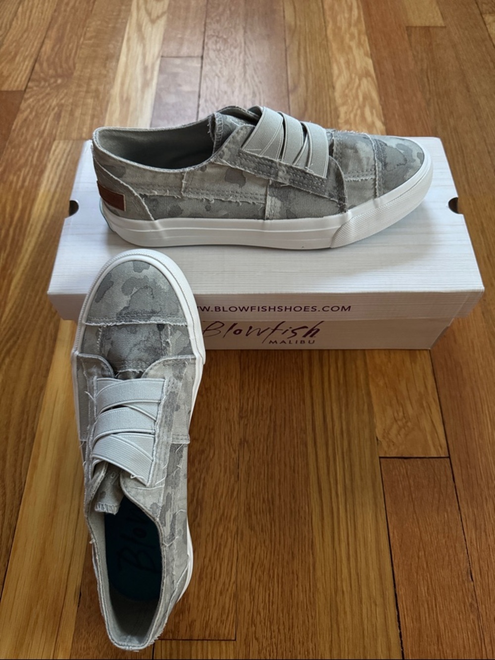 Blowfish Malibu Gray Splatter Camo Slip-On Sneakers